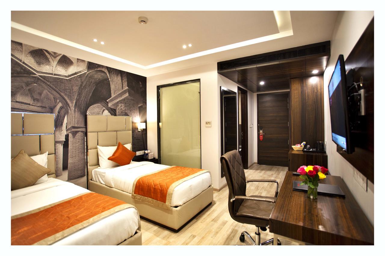 Kaisons Inn Nowe Delhi Zewnętrze zdjęcie