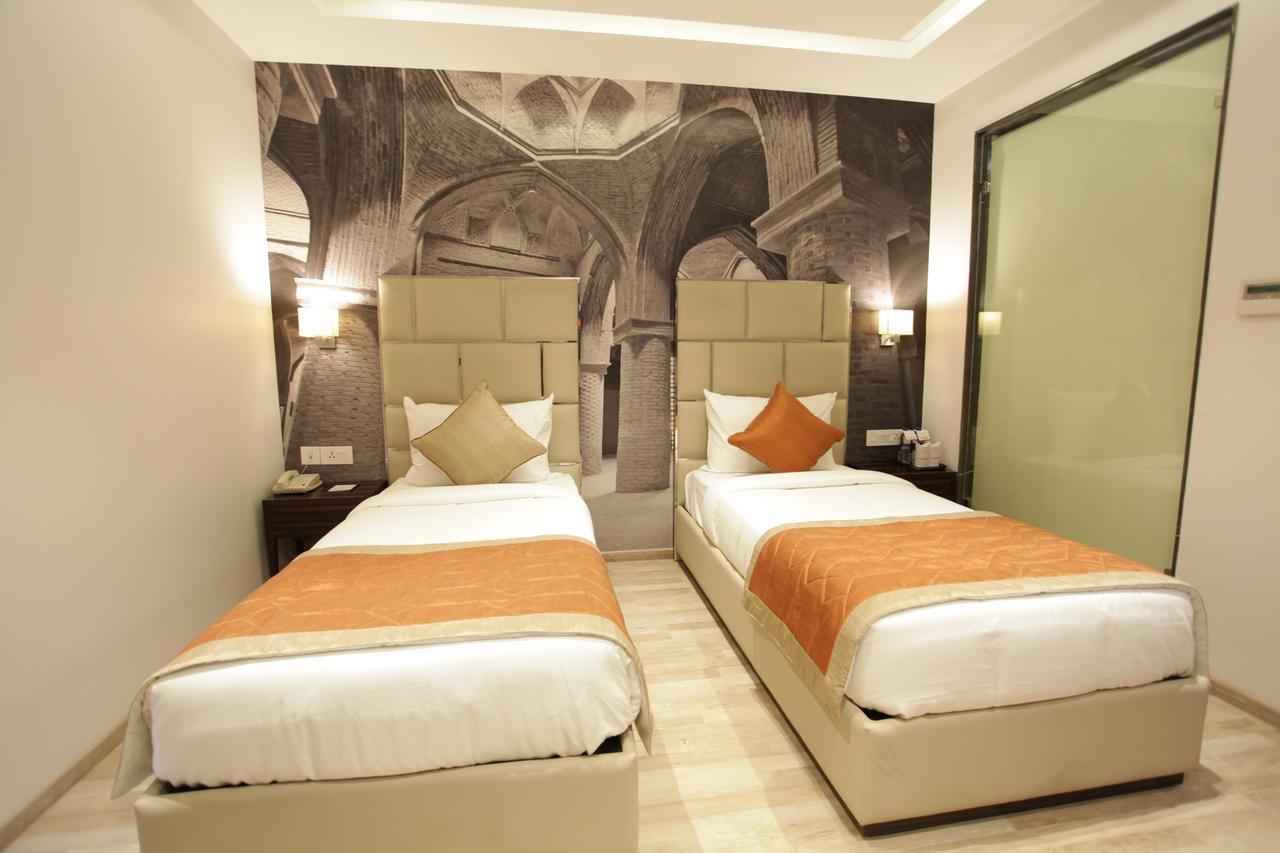 Kaisons Inn Nowe Delhi Zewnętrze zdjęcie
