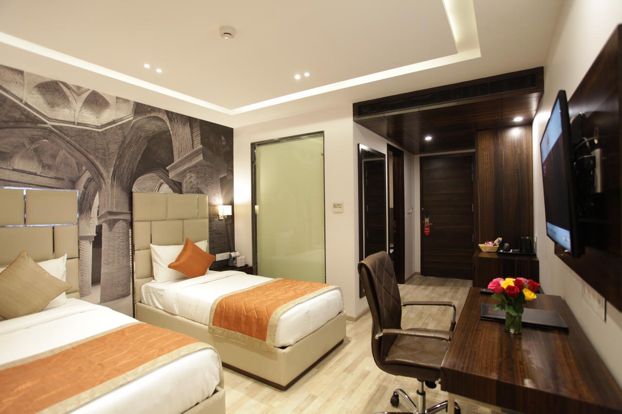 Kaisons Inn Nowe Delhi Zewnętrze zdjęcie