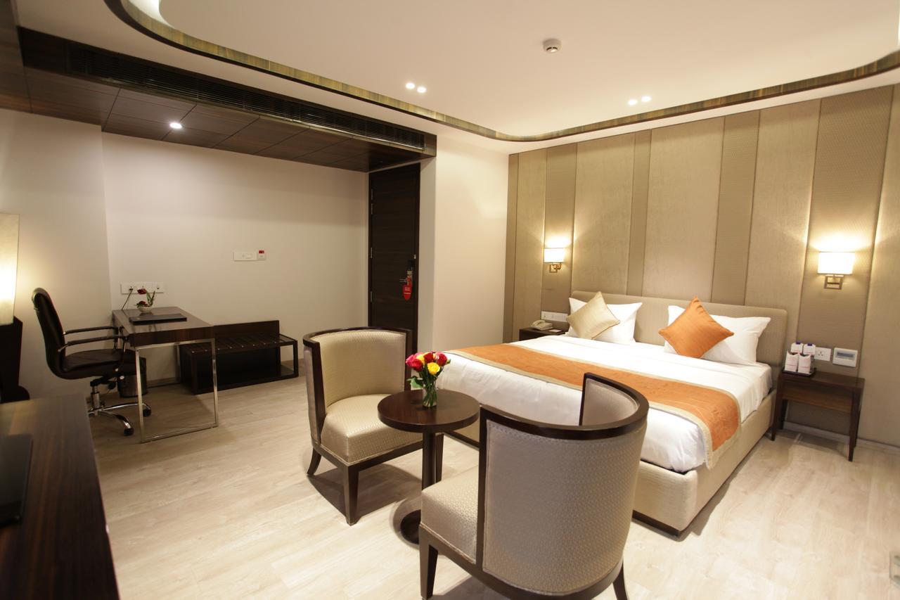 Kaisons Inn Nowe Delhi Zewnętrze zdjęcie