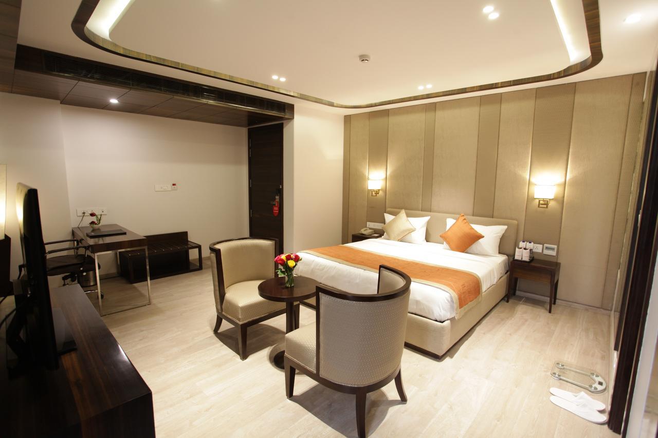 Kaisons Inn Nowe Delhi Zewnętrze zdjęcie