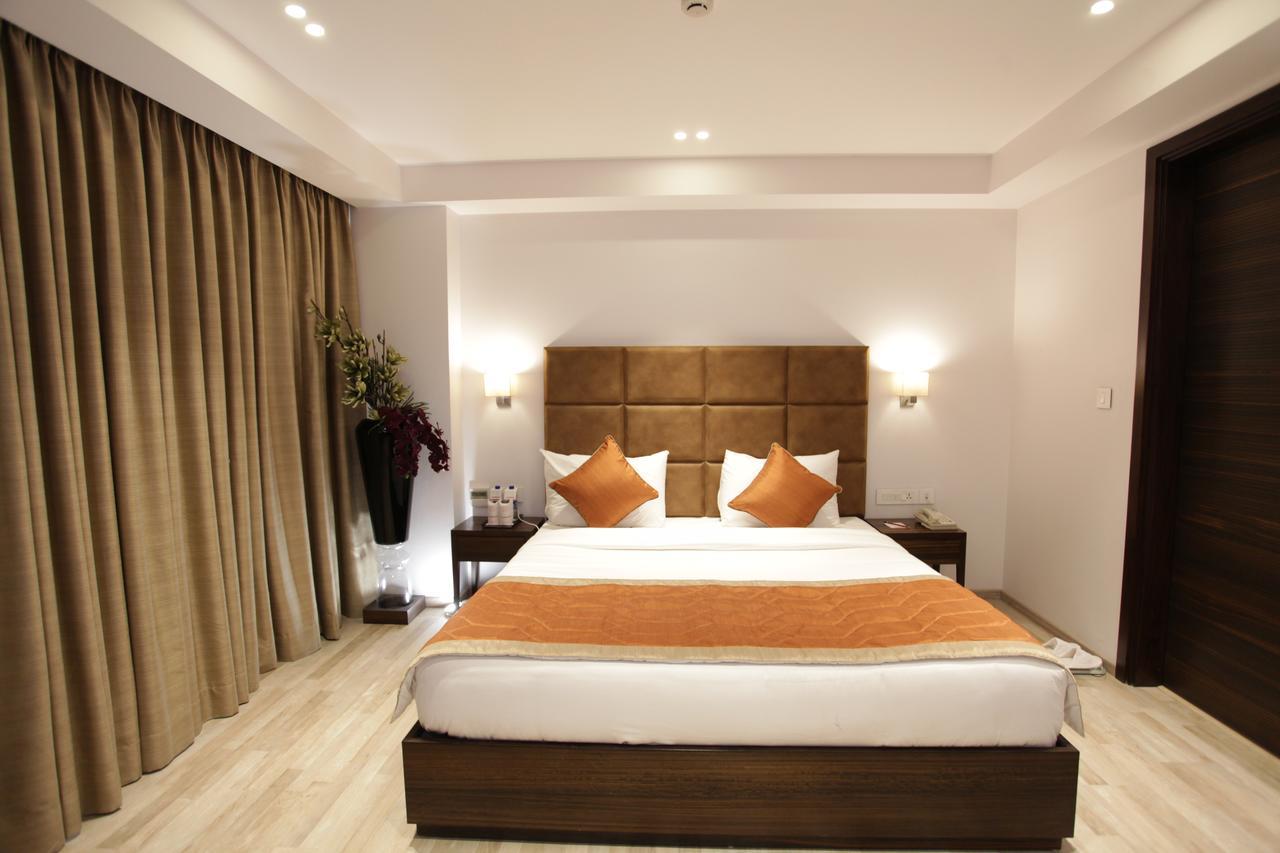 Kaisons Inn Nowe Delhi Zewnętrze zdjęcie